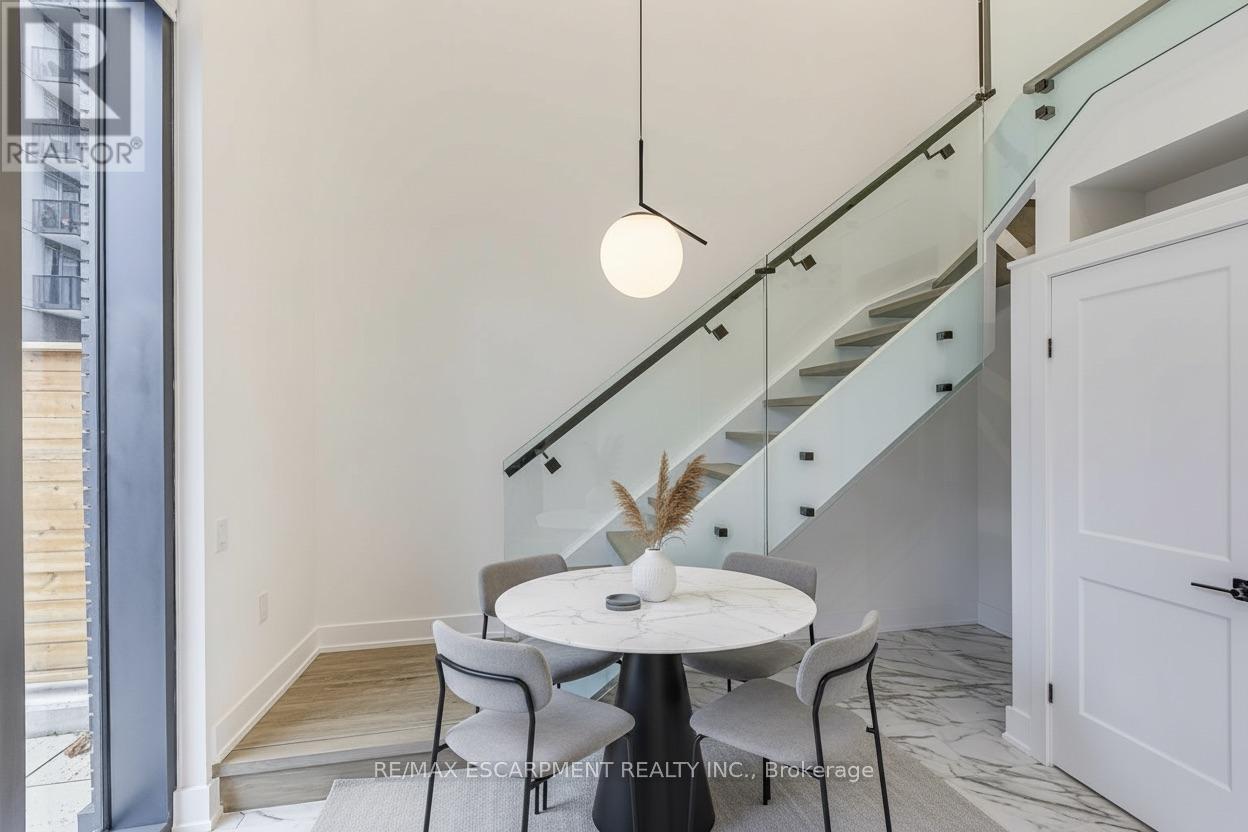 112 - 2450 Old Bronte Road, Oakville, Ontario  L6M 5P6 - Photo 19 - W12924708