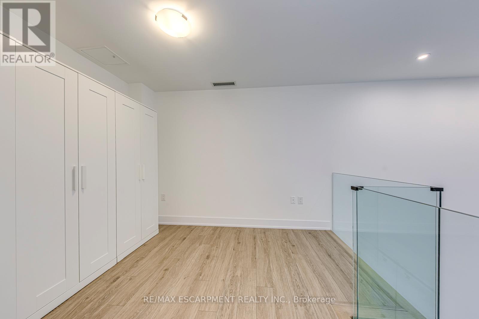 112 - 2450 Old Bronte Road, Oakville, Ontario  L6M 5P6 - Photo 22 - W12924708