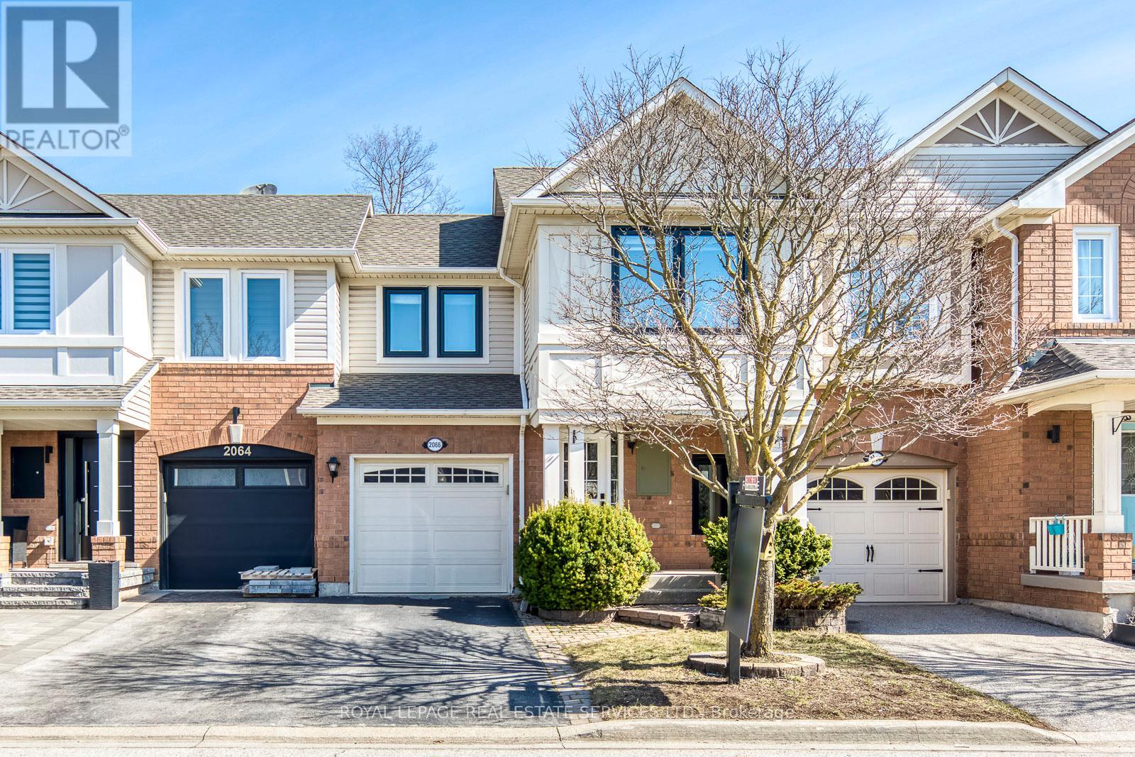 2066 BROADLEAF CRESCENT, Burlington, Ontario
