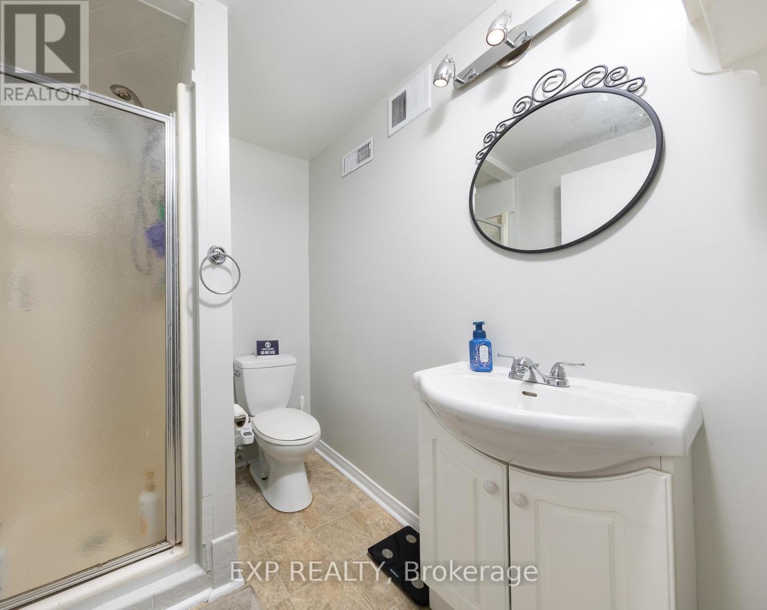 584 Elliott Crescent, Milton, Ontario  L9T 3G4 - Photo 25 - W12924738