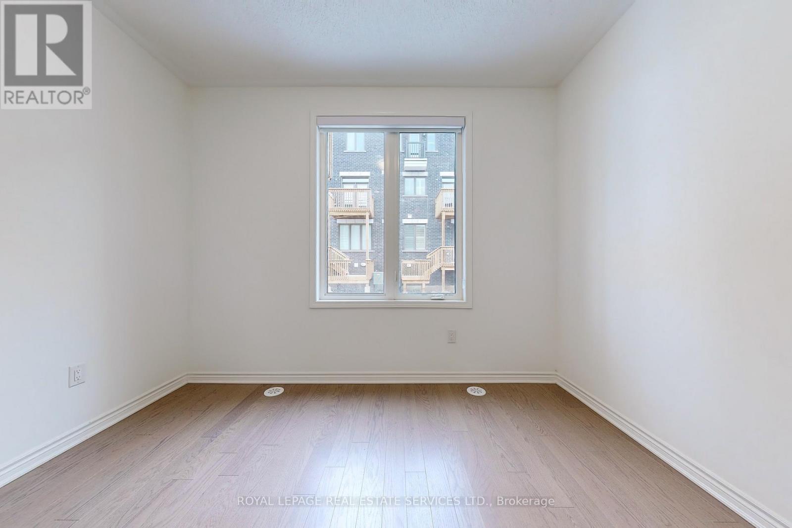 1397 Shevchenko Boulevard, Oakville, Ontario  L6M 5P3 - Photo 30 - W12924832