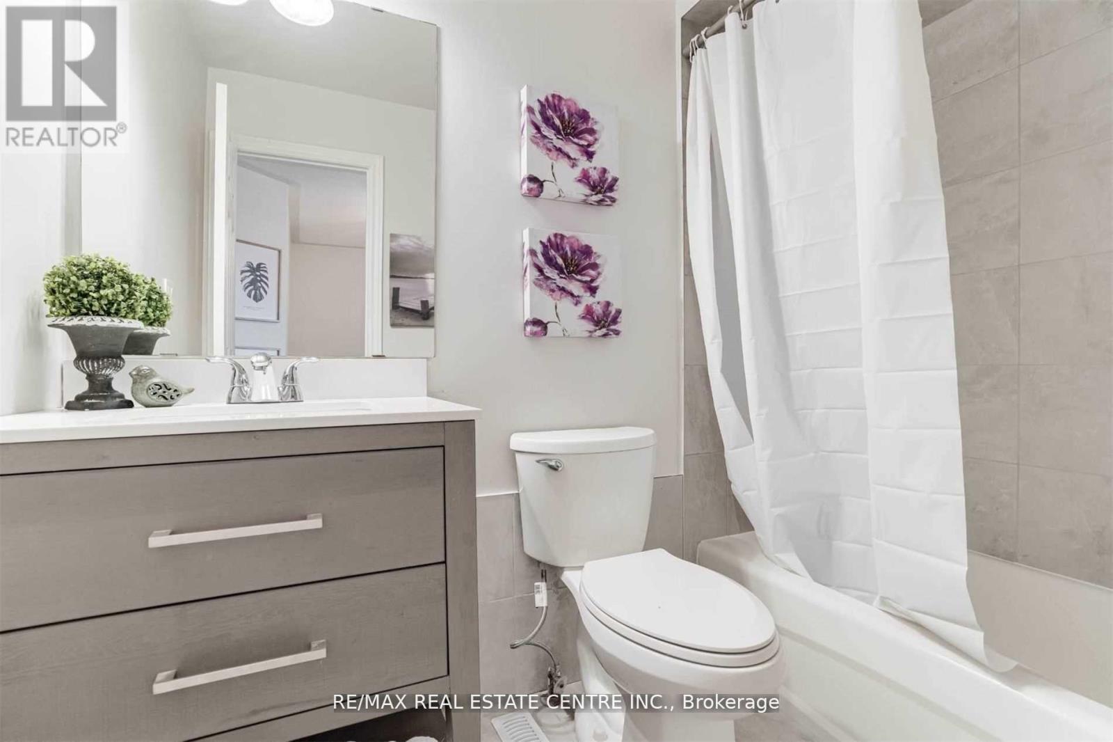 57 Woodhaven Drive, Brampton, Ontario  L7A 1Y8 - Photo 15 - W12924860