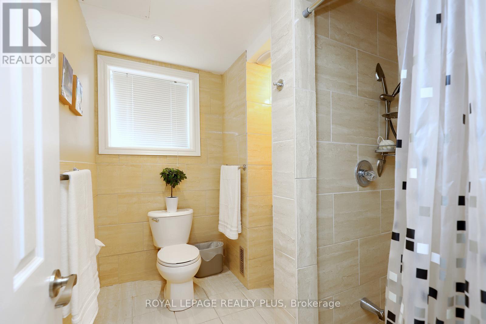 2694 Truscott Drive, Mississauga, Ontario  L5J 2B7 - Photo 23 - W12924926