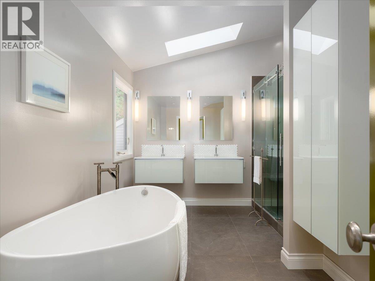 3649 Brahms Avenue, Vancouver, British Columbia  V5S 4G9 - Photo 17 - R3096103