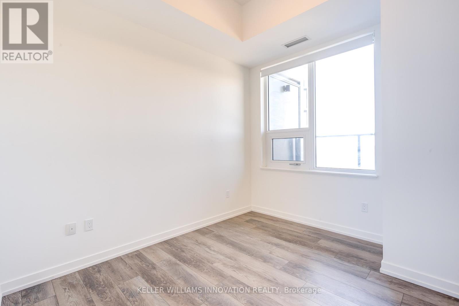 303 - 15 Wellington Street S, Waterloo, Ontario N2G 0E4 - Photo 14 - X12924636