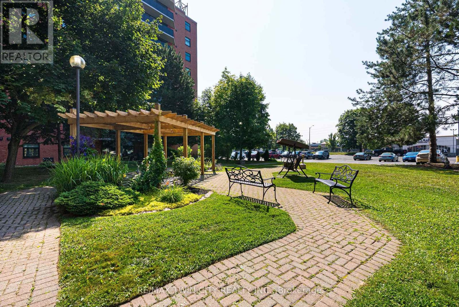 905 - 9 Bonheur Court, Brantford, Ontario N3P 1Z5 - Photo 33 - X12924698