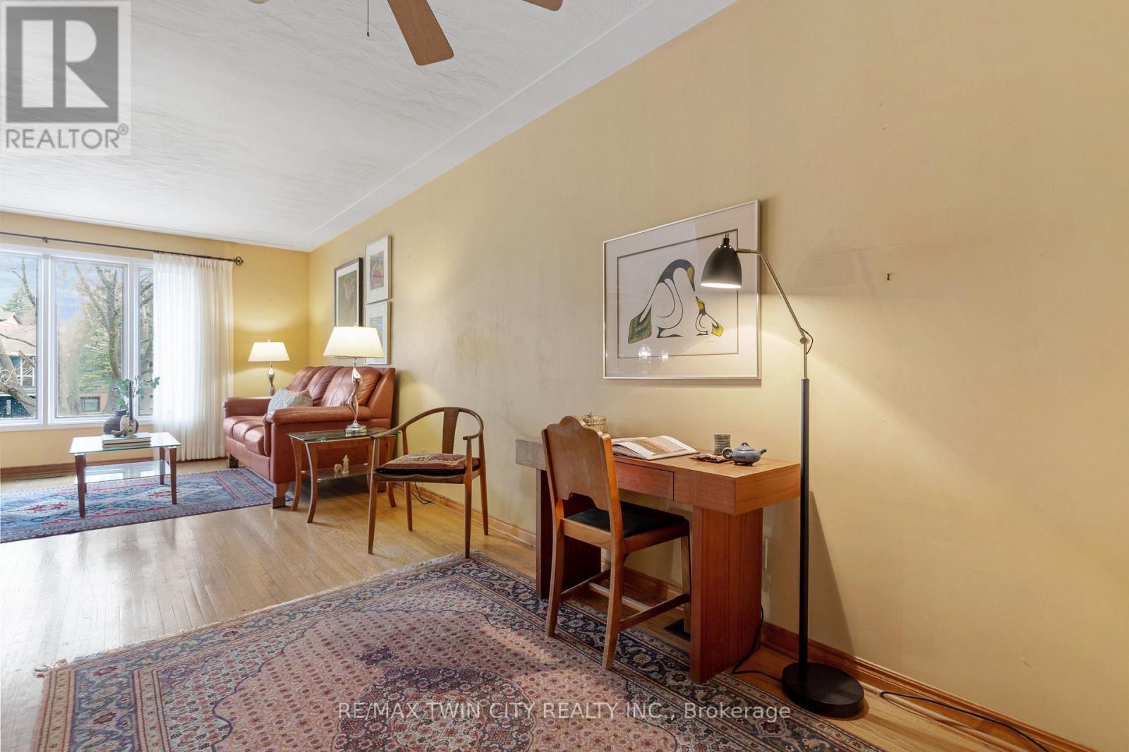 390 Tamarack Drive, Waterloo, Ontario  N2L 4G6 - Photo 14 - X12924706