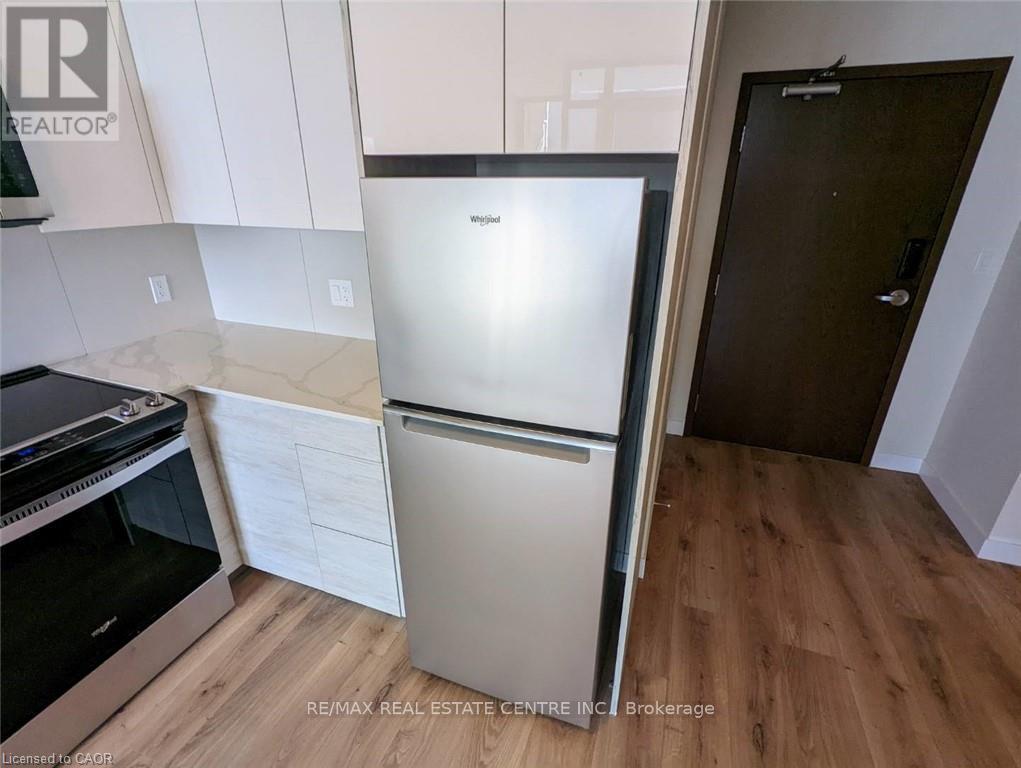 713 - 60 Frederick Street, Kitchener, Ontario N2H 0C7 - Photo 7 - X12924736