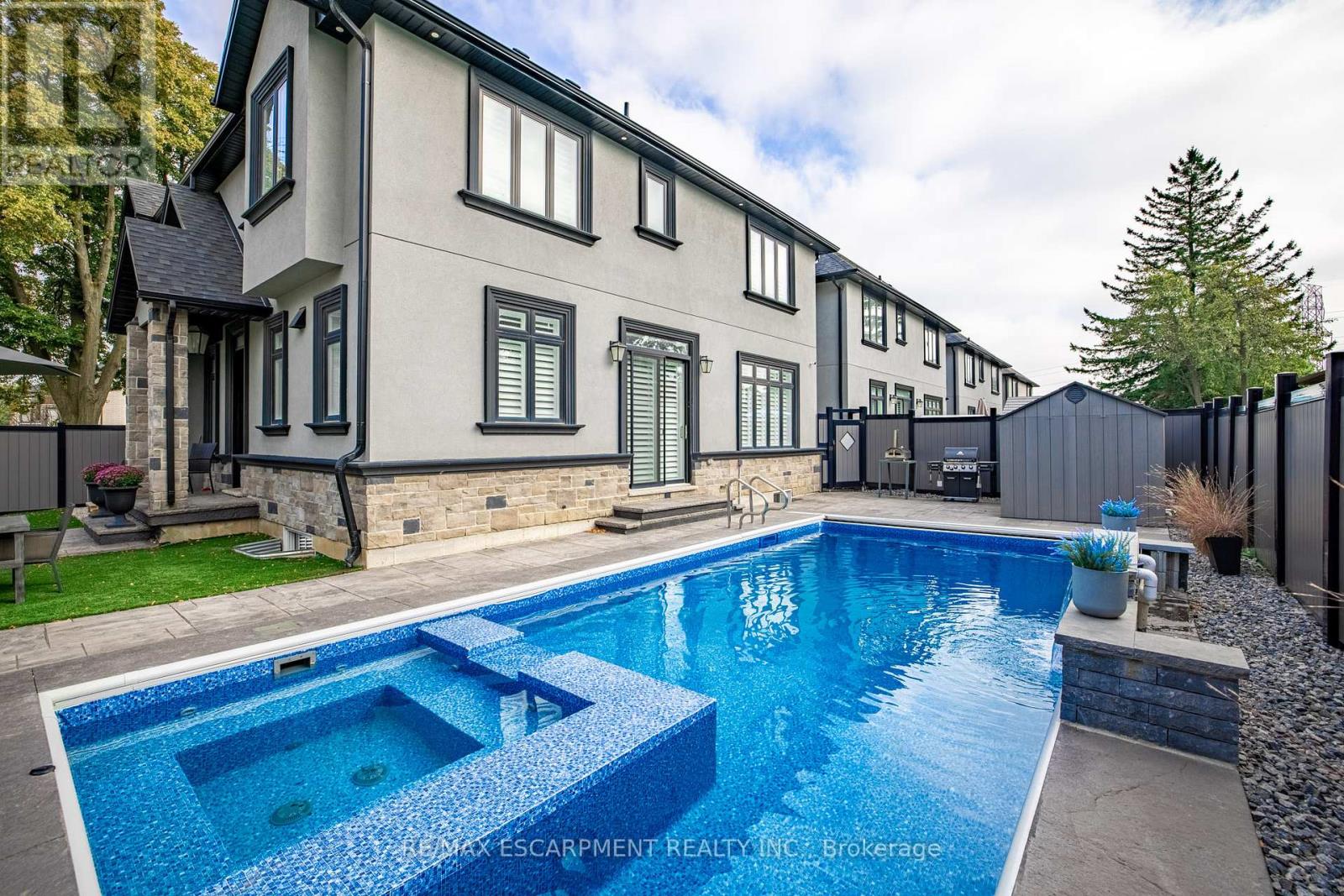 4 Lockman Drive, Hamilton, Ontario  L9K 0C1 - Photo 37 - X12924790