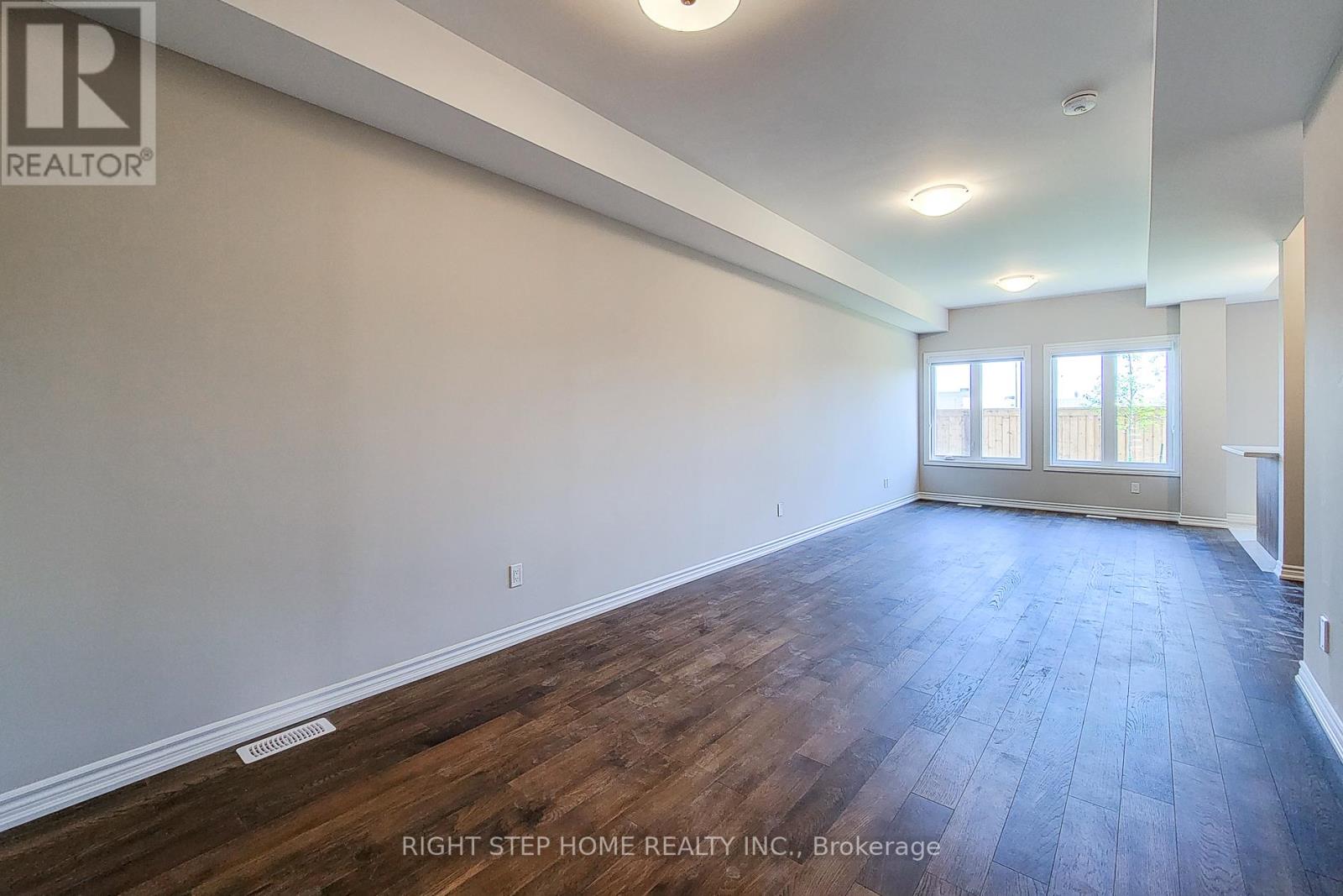 9 Mann Trail, Welland, Ontario L3C 0K2 - Photo 11 - X12924814