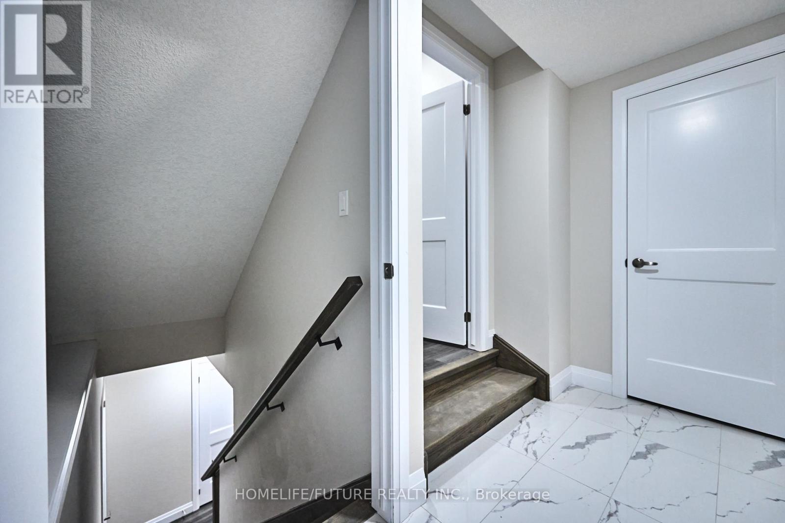 254 King Street W, Ingersoll, Ontario  N5C 2K7 - Photo 9 - X12924906