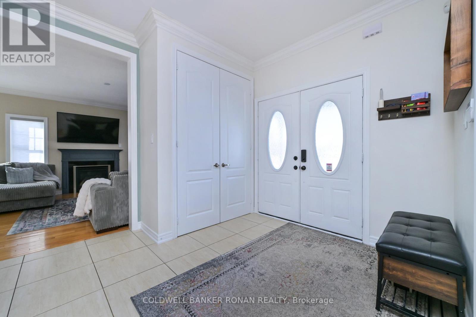 3 Swenson Street, New Tecumseth, Ontario  L9R 0J6 - Photo 6 - N12915478