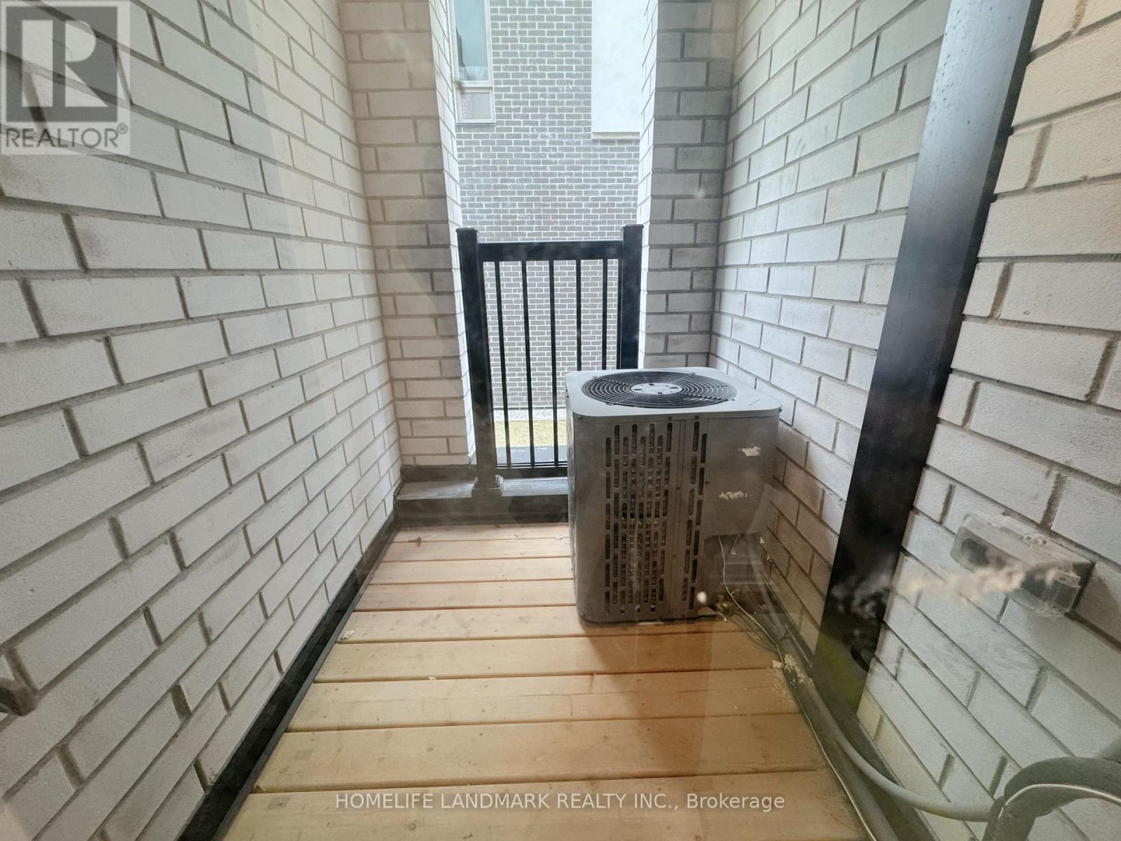 307 - 5 Bancroft Lane, Richmond Hill, Ontario  L4E 1M1 - Photo 13 - N12922282