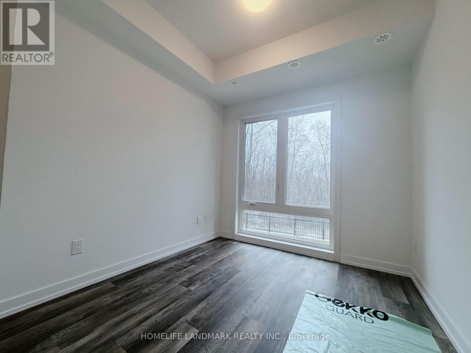 307 - 5 Bancroft Lane, Richmond Hill, Ontario  L4E 1M1 - Photo 9 - N12922282