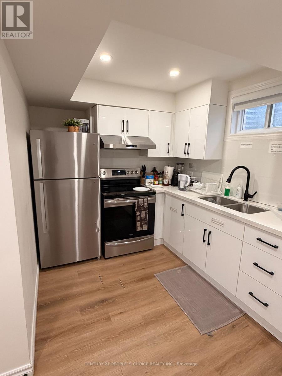 Bsmt - 43 Bordeaux Circuit, Toronto, Ontario  M9V 4Y9 - Photo 17 - W12906100