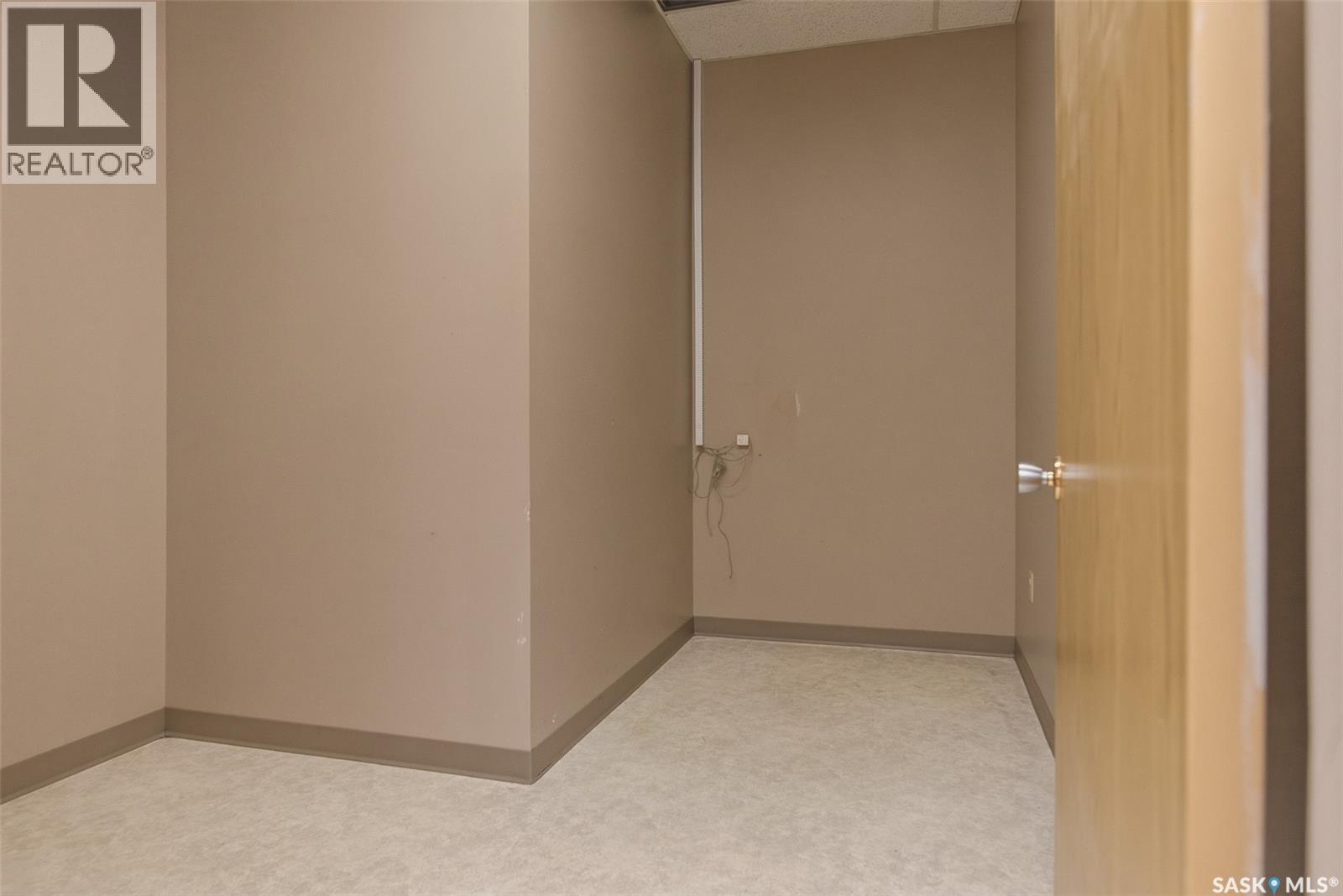 1751 Mcara Street, Regina, Saskatchewan  S4N 6H5 - Photo 6 - SK028030