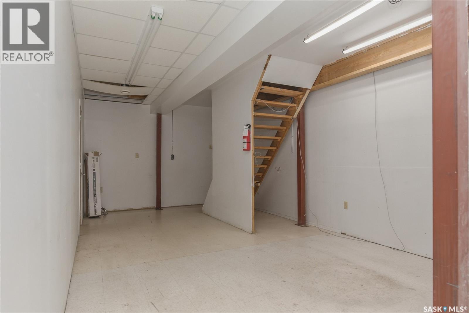 1751 Mcara Street, Regina, Saskatchewan  S4N 6H5 - Photo 11 - SK028030