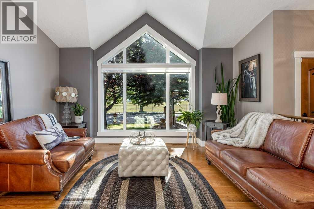 214 Chinook Drive, Cochrane, Alberta  T4C 1E4 - Photo 6 - A2278707