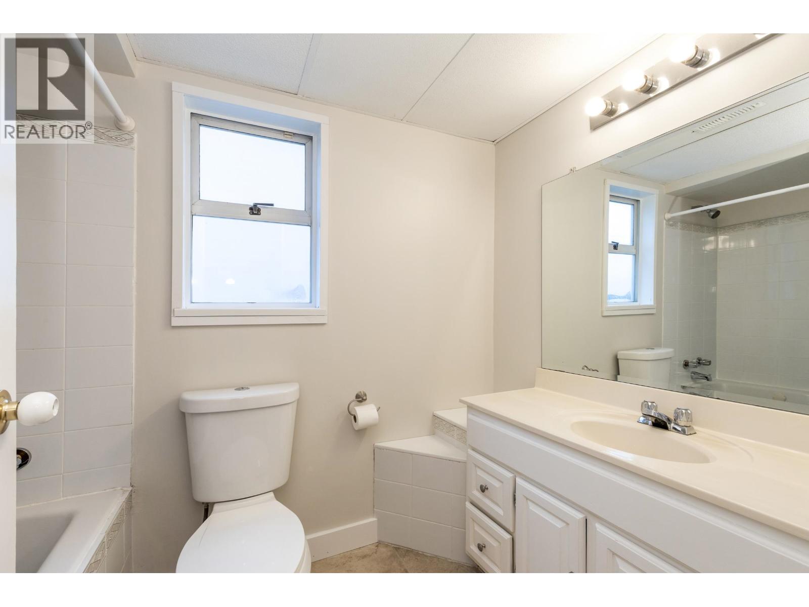 12533 223 Street, Maple Ridge, British Columbia  V2X 5Y8 - Photo 25 - R3100530