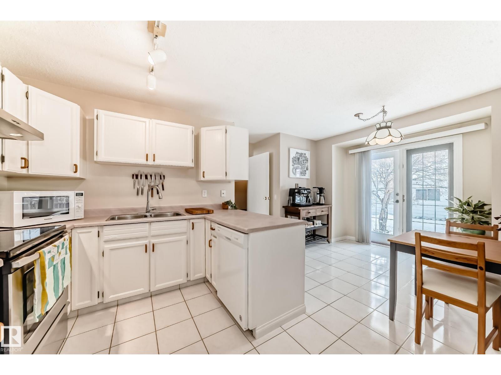 11415 32 Av Nw, Edmonton, Alberta  T6J 3G5 - Photo 12 - E4479092