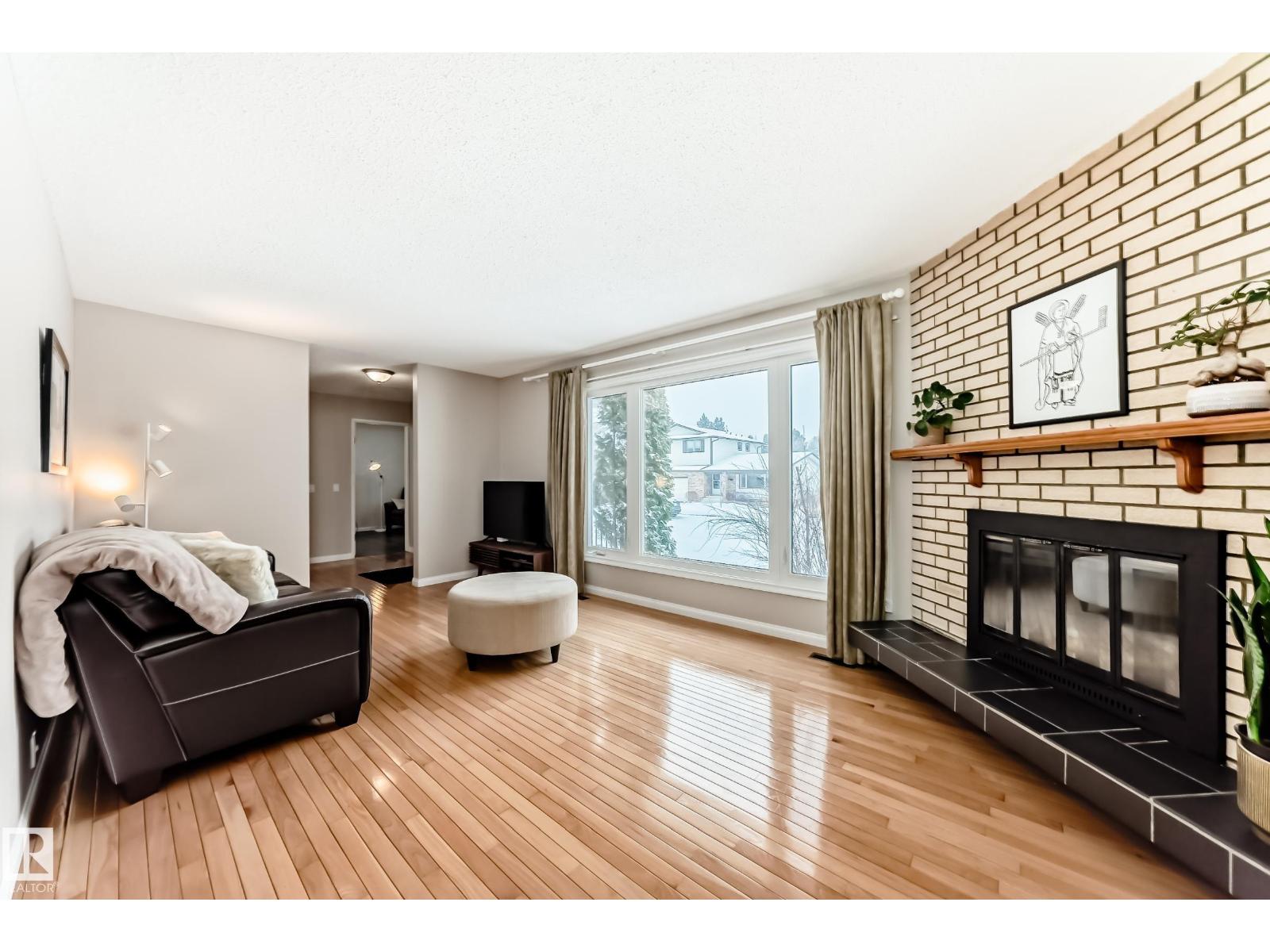 11415 32 Av Nw, Edmonton, Alberta  T6J 3G5 - Photo 6 - E4479092