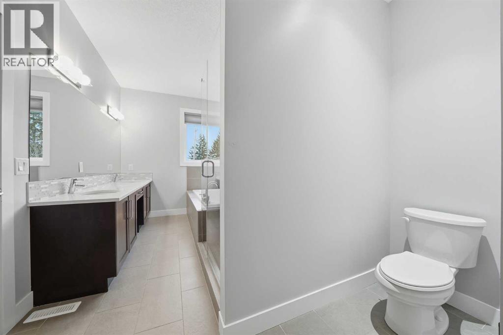 2018 37 Street Sw, Calgary, Alberta  T3E 3A6 - Photo 21 - A2292938