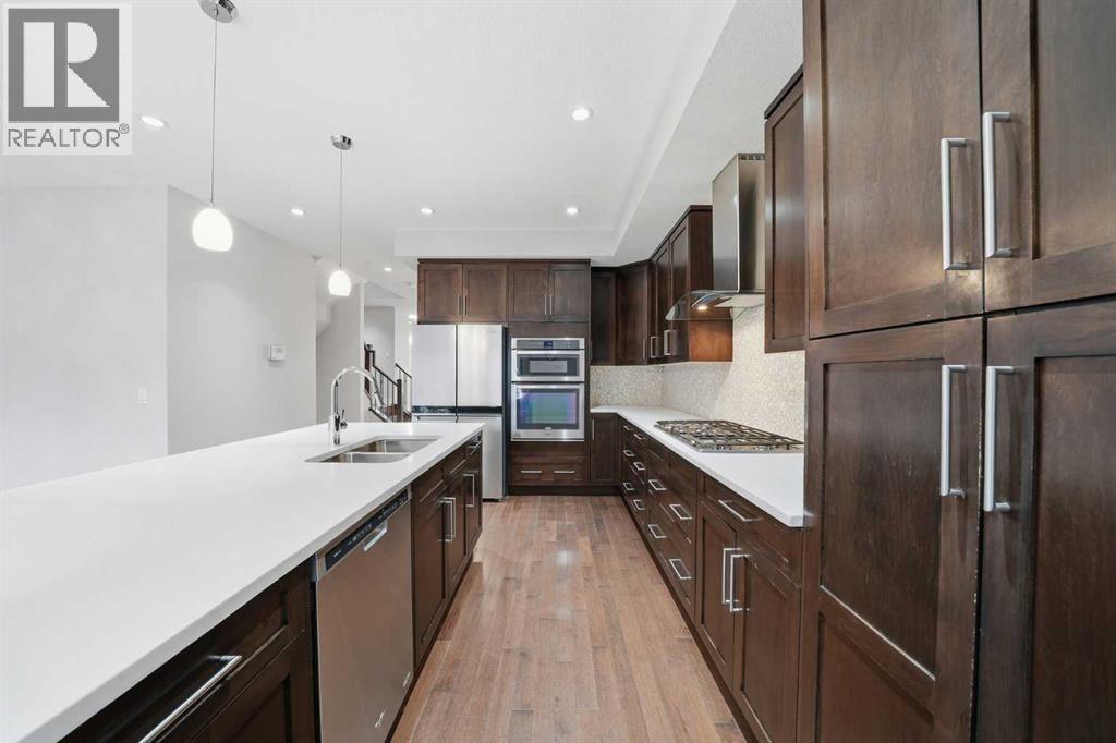 2018 37 Street Sw, Calgary, Alberta  T3E 3A6 - Photo 9 - A2292938