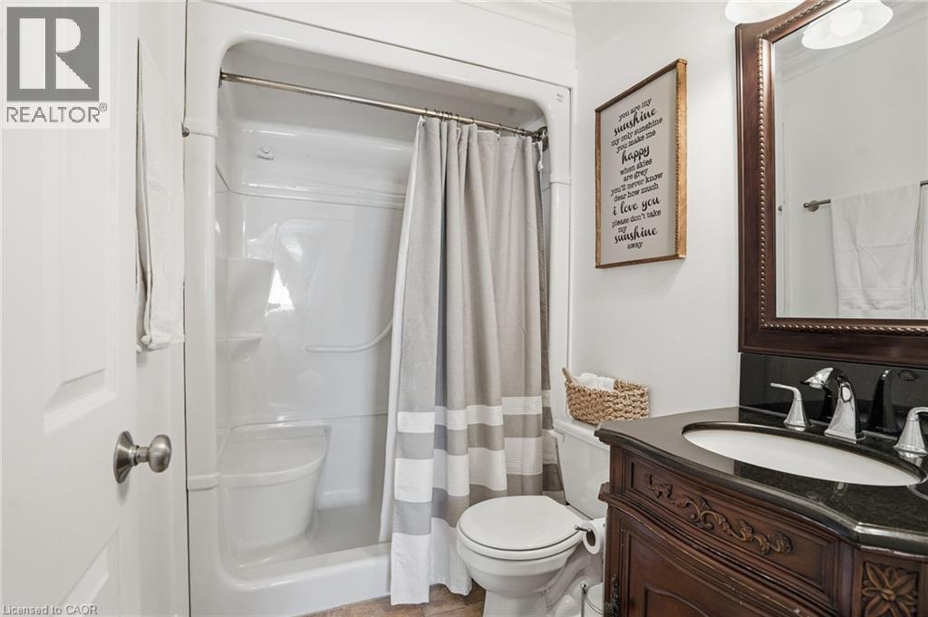 2 Hickory Court, Welland, Ontario  L3C 6S9 - Photo 22 - 40815054