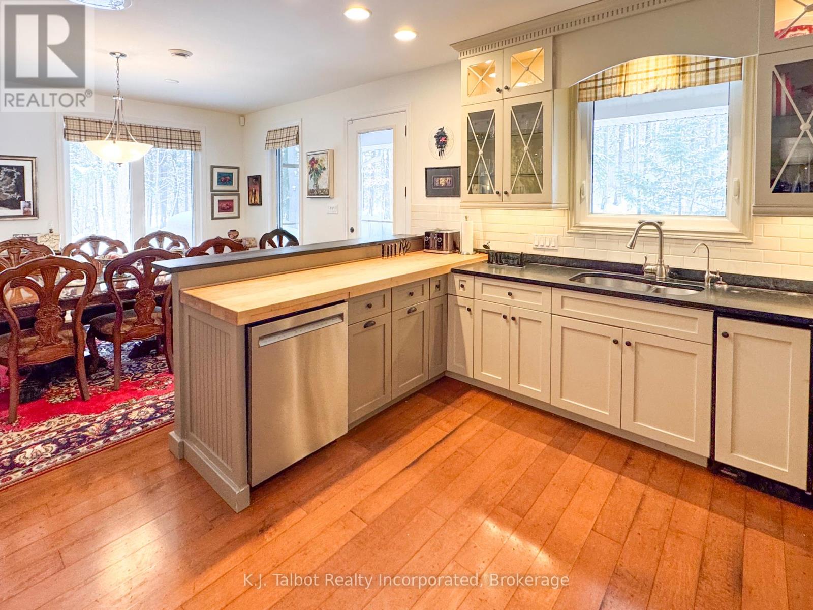 80602 Benmiller Line, Central Huron, Ontario  N0M 1L0 - Photo 15 - X12781116