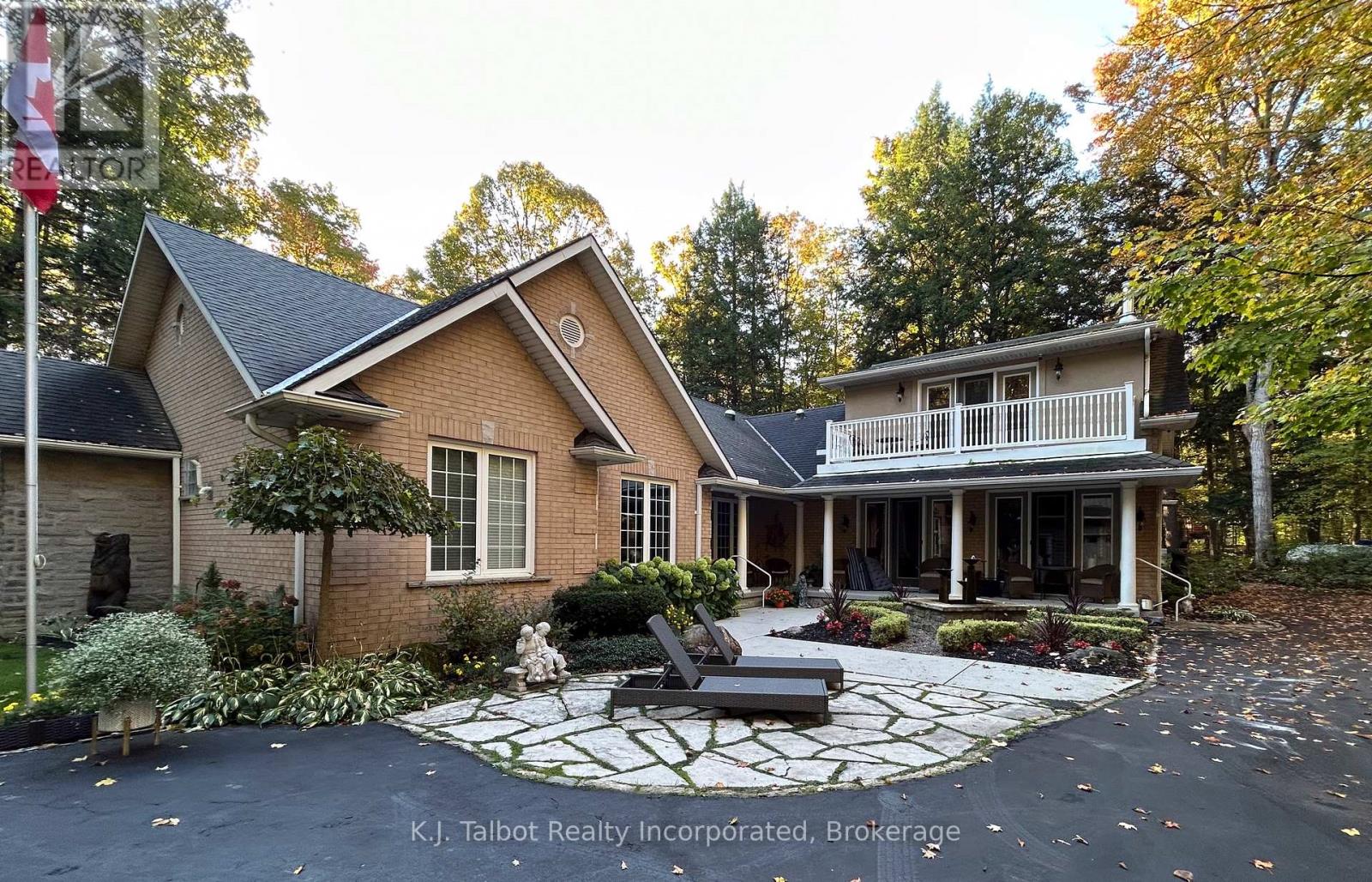 80602 Benmiller Line, Central Huron, Ontario  N0M 1L0 - Photo 42 - X12781116