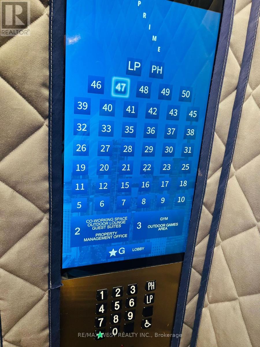 4715 - 319 Jarvis Street S, Toronto, Ontario  M5B 0C8 - Photo 5 - C12788448