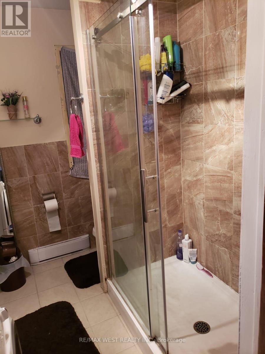 61 Homewood Avenue, Toronto, Ontario  M4Y 2K4 - Photo 10 - C12923294