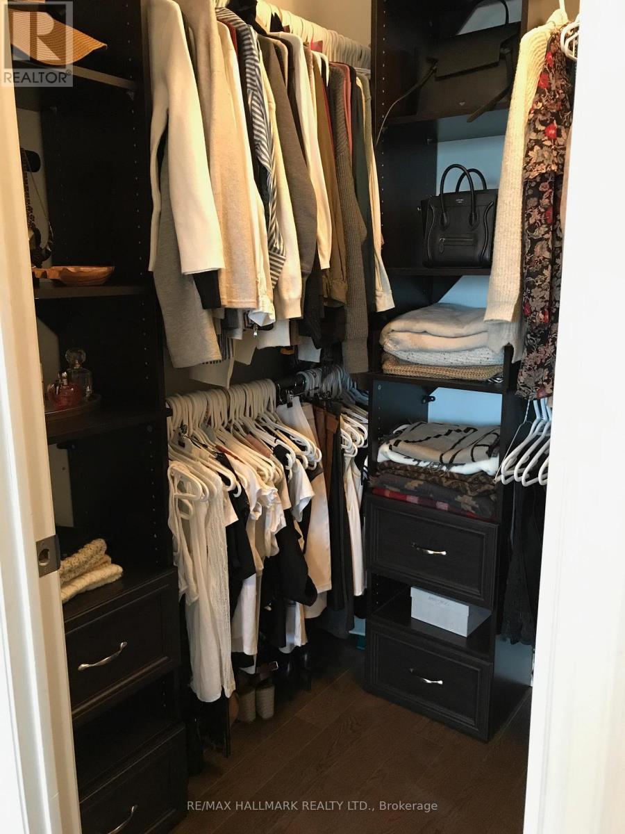 3003 - 8 The Esplanade Road, Toronto, Ontario  M5E 0A6 - Photo 8 - C12923646