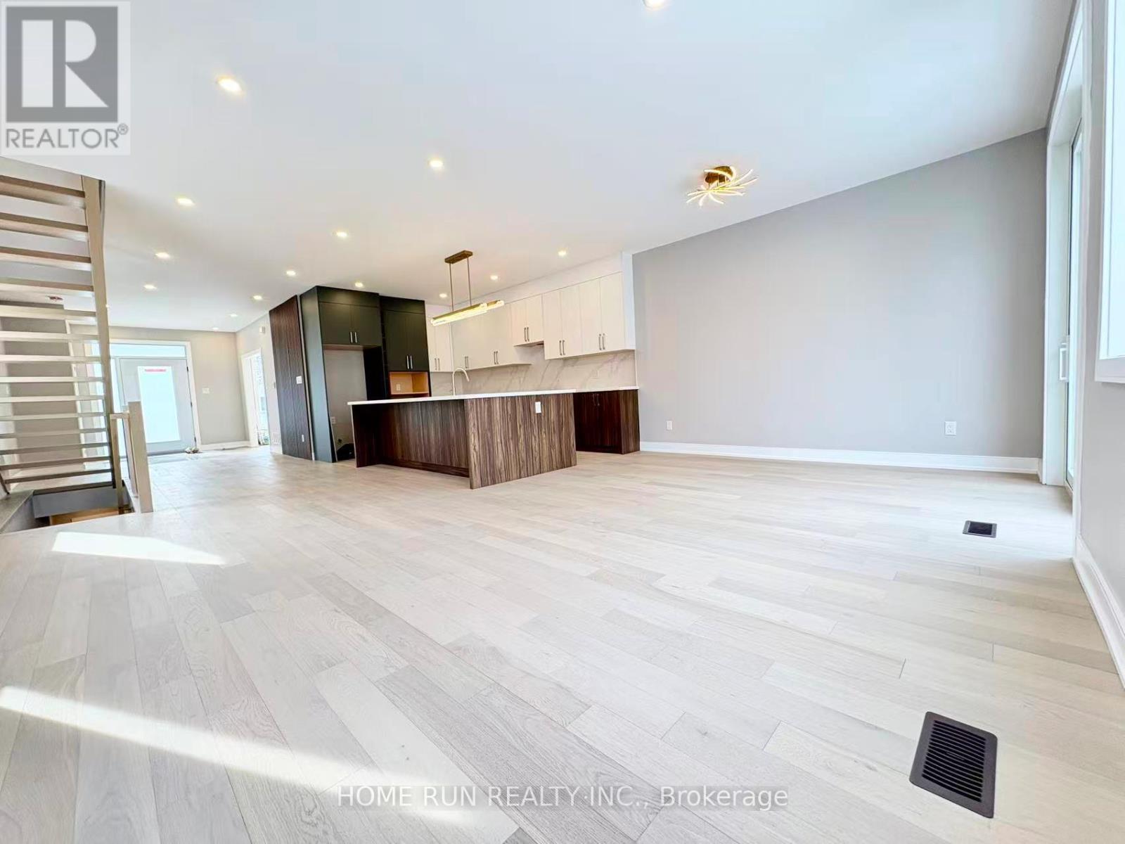 295 Dovercourt Avenue, Ottawa, Ontario  K1Z 7H4 - Photo 8 - X12919142