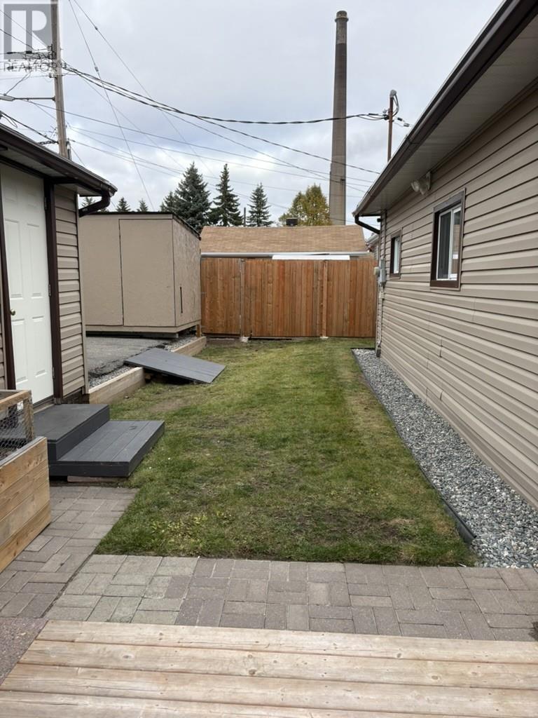 14 Lakeshore Drive, Falconbridge, Ontario  P0M 1S0 - Photo 32 - 2126898