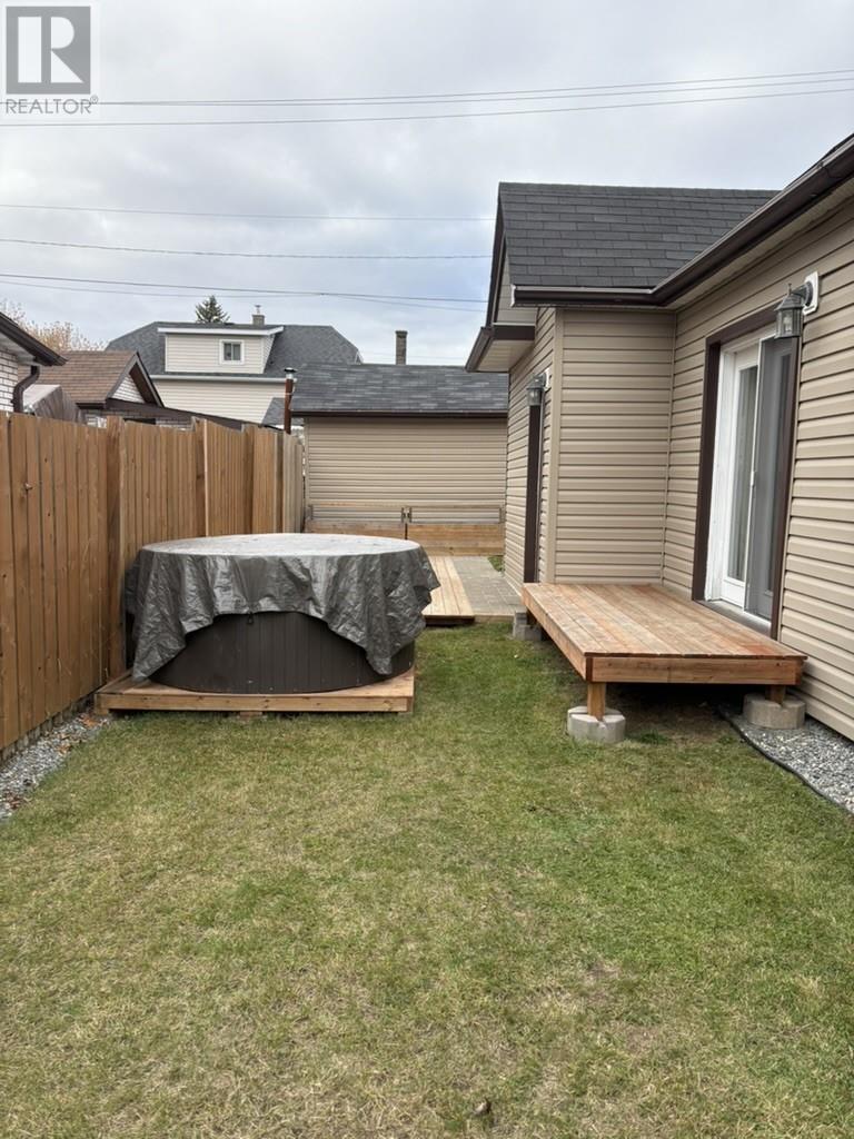 14 Lakeshore Drive, Falconbridge, Ontario  P0M 1S0 - Photo 33 - 2126898