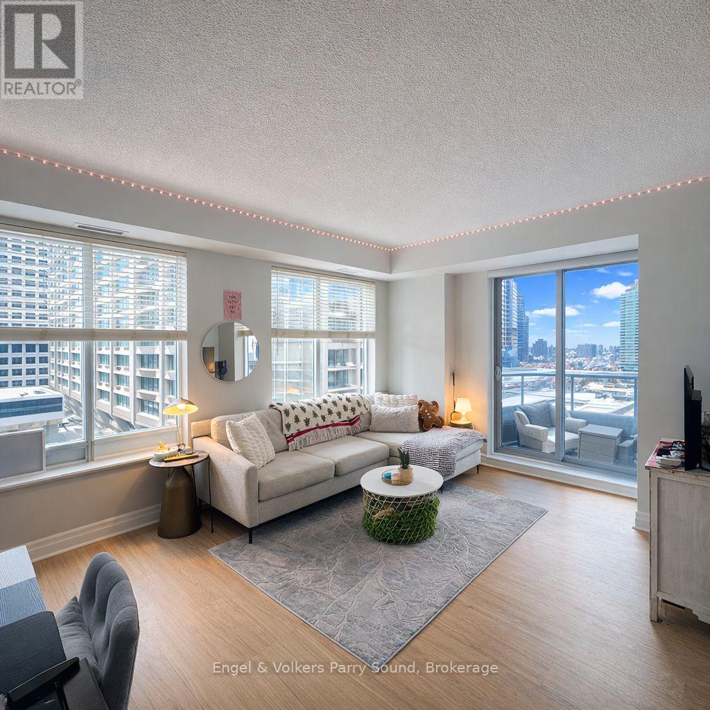 901 - 35 Balmuto Street, Toronto (Bay Street Corridor), Ontario  M4Y 0A3 - Photo 2 - C12925066