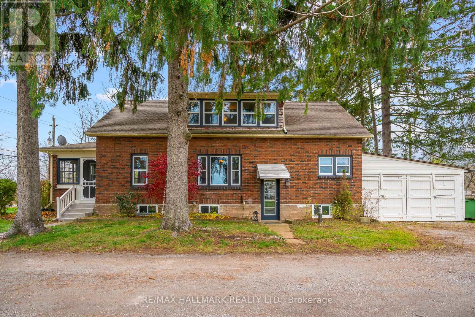 231 Point Abino Road S, Fort Erie, Ontario  L0S 1N0 - Photo 8 - X12555128