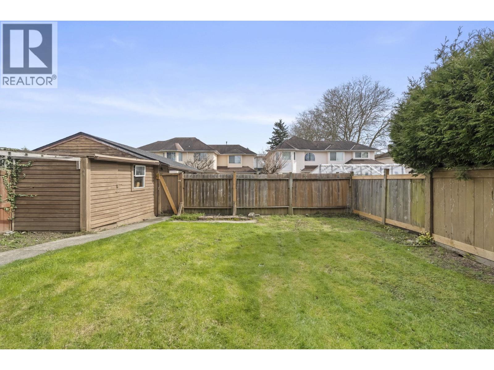 8406 No. 1 Road, Richmond, British Columbia  V7C 4L5 - Photo 18 - R3103506