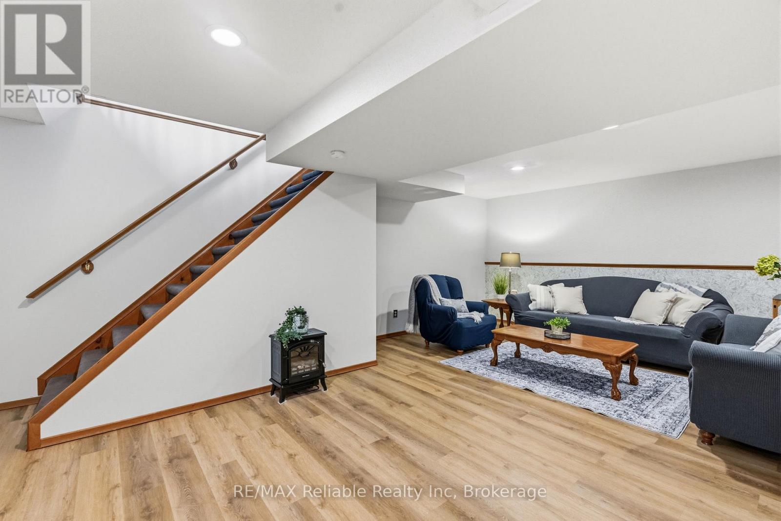 31 Cobourg Street, West Perth (Mitchell), Ontario  N0K 1N0 - Photo 31 - X12924938