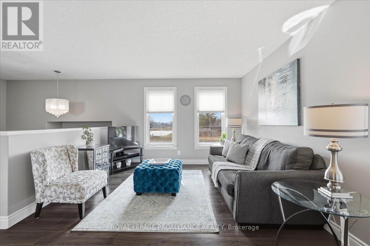 153 Lester Road, Quinte West, Ontario  K8V 0C2 - Photo 17 - X12925010