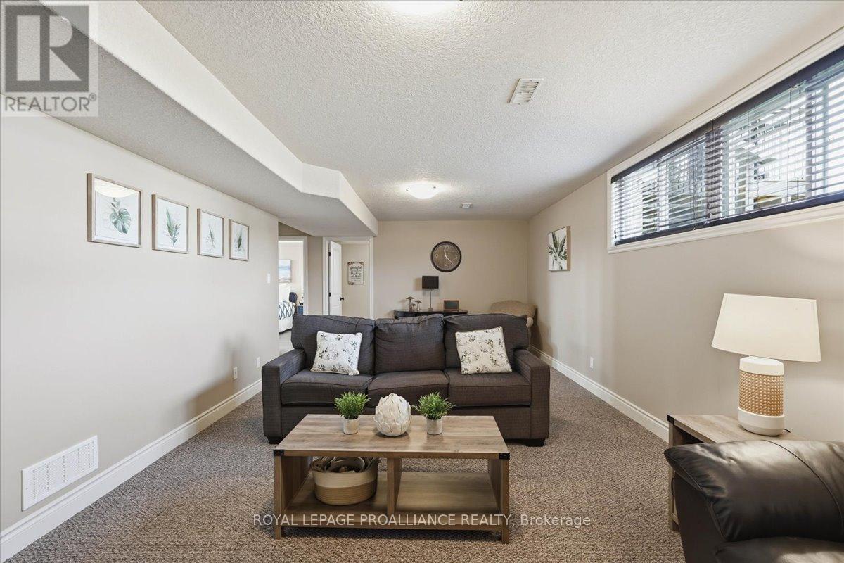 153 Lester Road, Quinte West, Ontario  K8V 0C2 - Photo 26 - X12925010