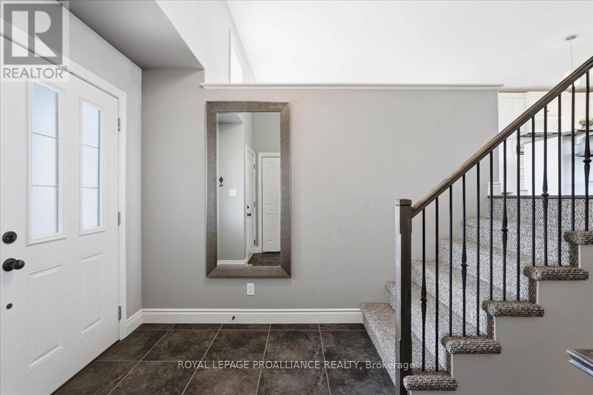 153 Lester Road, Quinte West, Ontario  K8V 0C2 - Photo 6 - X12925010