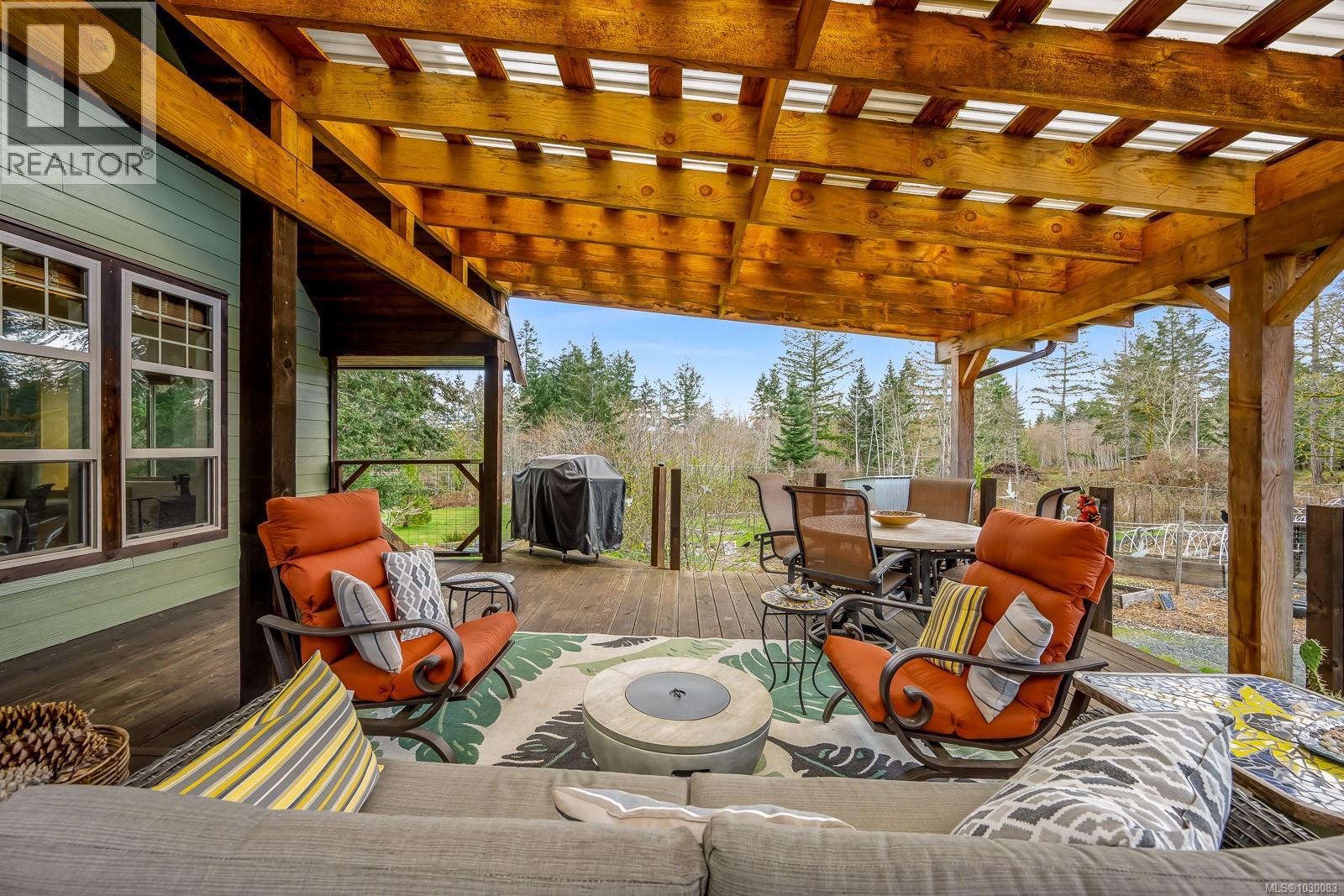 6590 Country Rd, Fanny Bay, British Columbia  V0R 1W0 - Photo 18 - 1030083