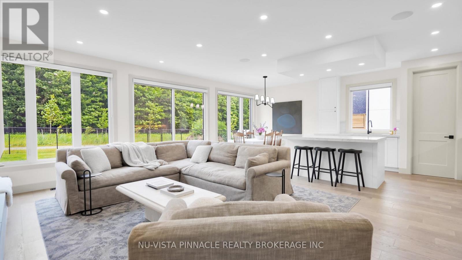 3998 Big Leaf Trail, London South (South V), Ontario  N6P 0K1 - Photo 12 - X12925000