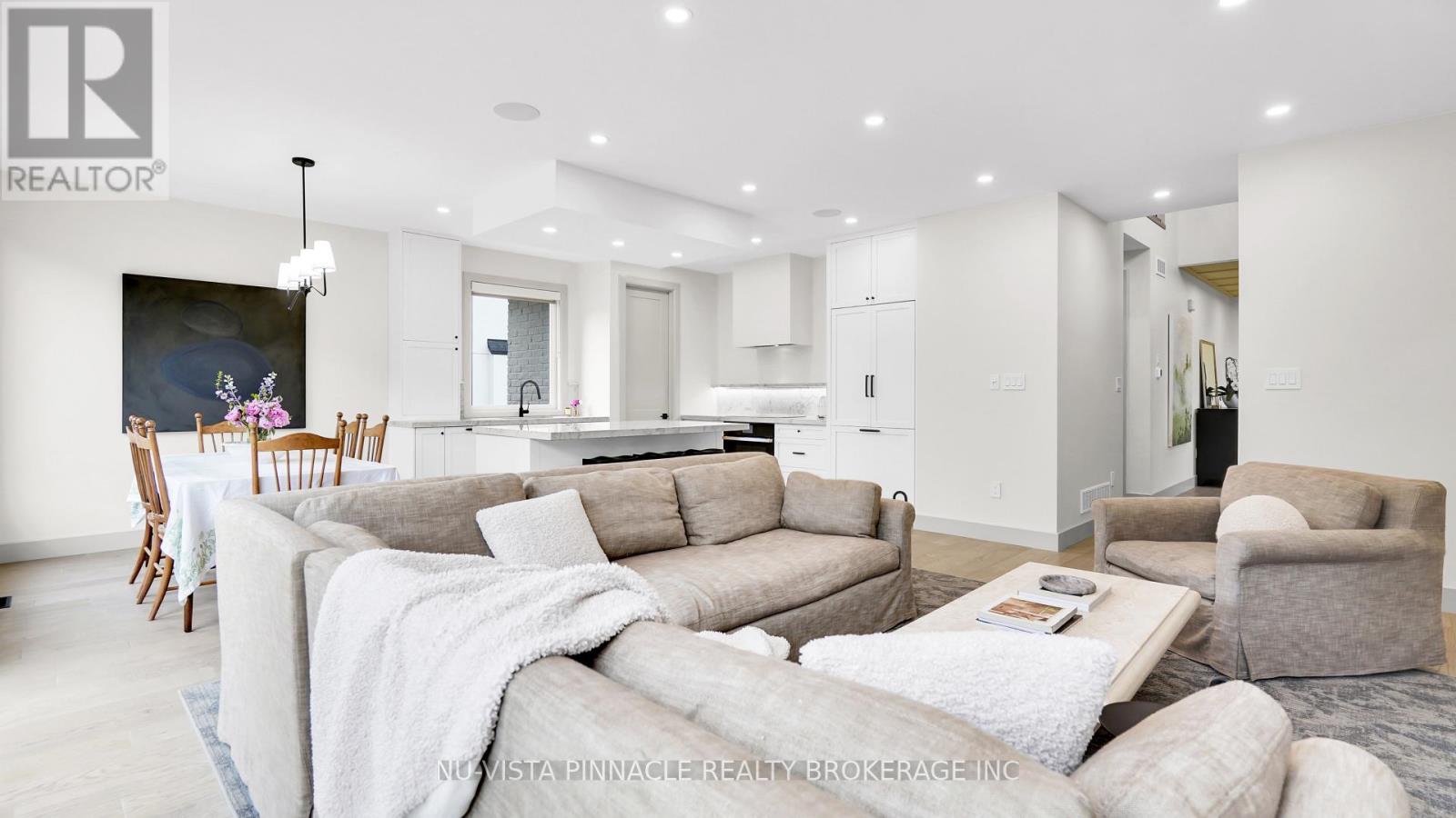 3998 Big Leaf Trail, London South (South V), Ontario  N6P 0K1 - Photo 13 - X12925000