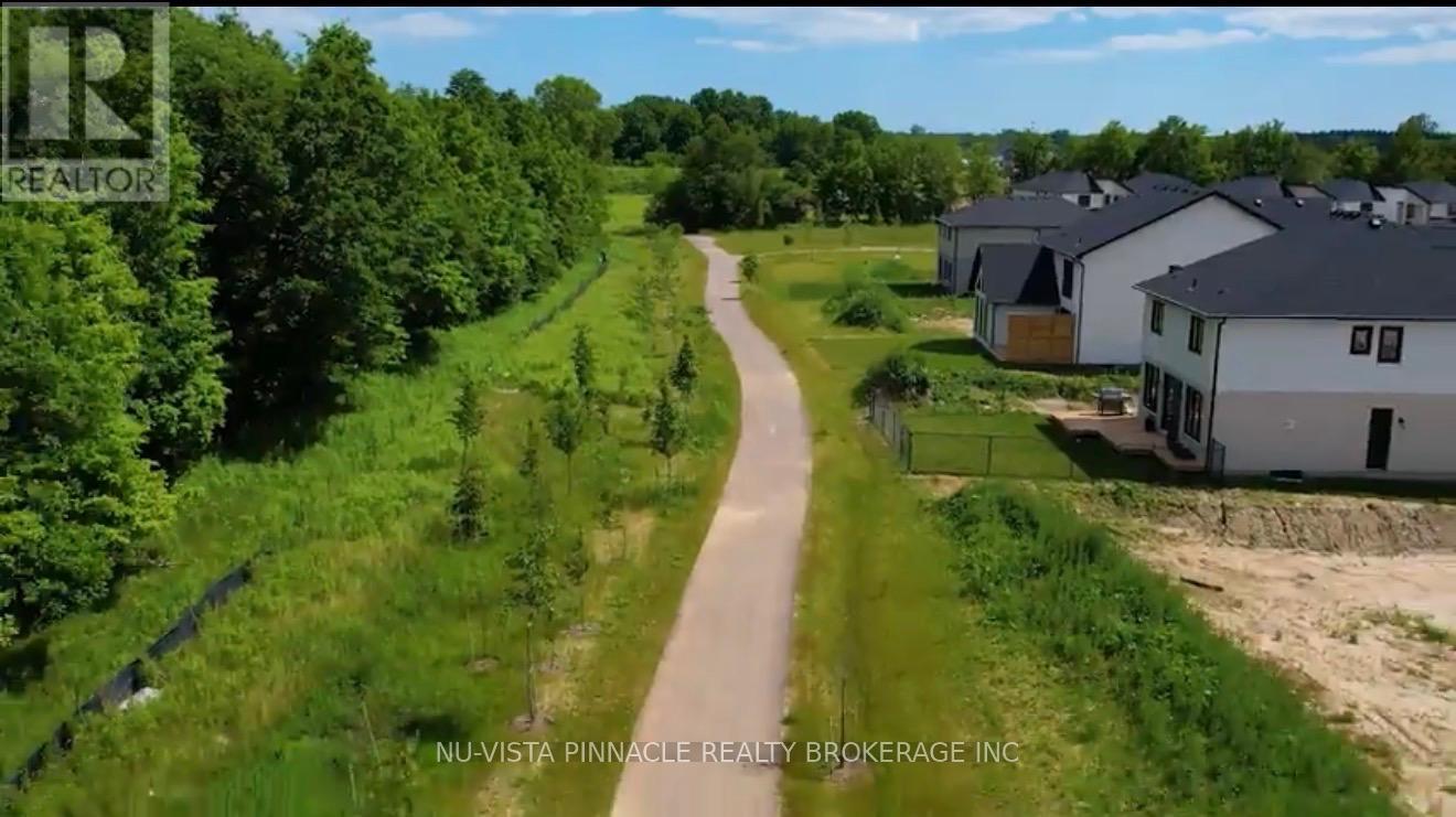 3998 Big Leaf Trail, London South (South V), Ontario  N6P 0K1 - Photo 2 - X12925000