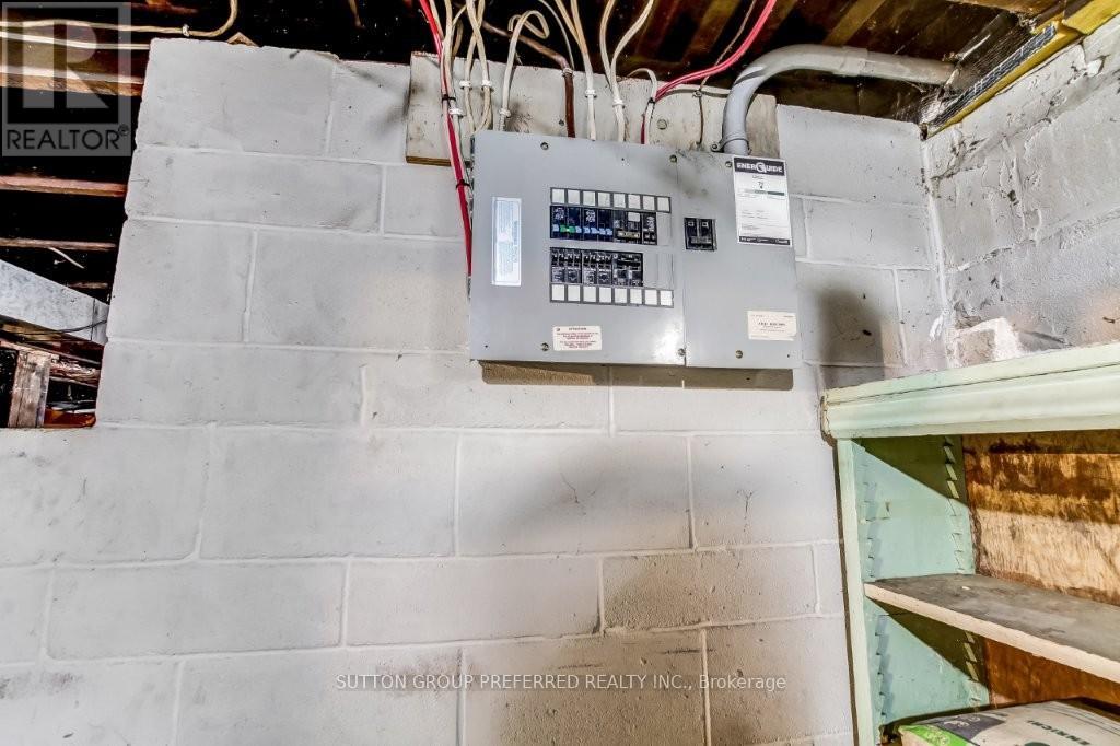 272 Sanders Street, London East, Ontario  N5Z 2T2 - Photo 12 - X12925024