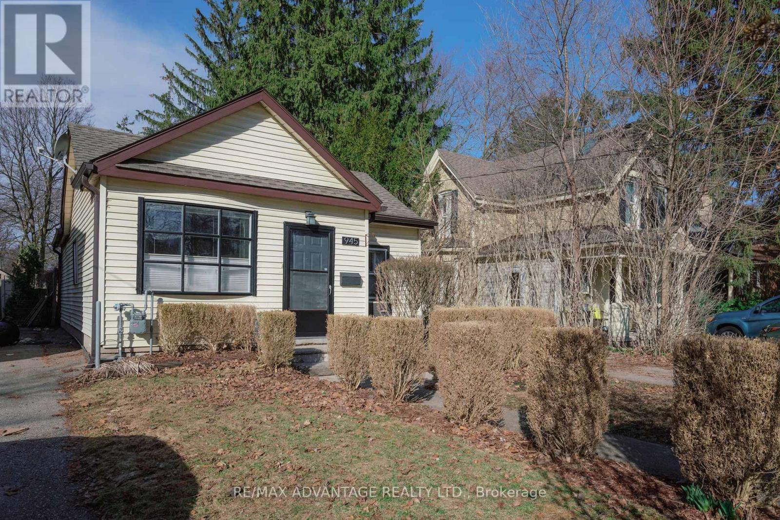 945 Colborne Street, London East, Ontario  N6A 4A5 - Photo 2 - X12925074