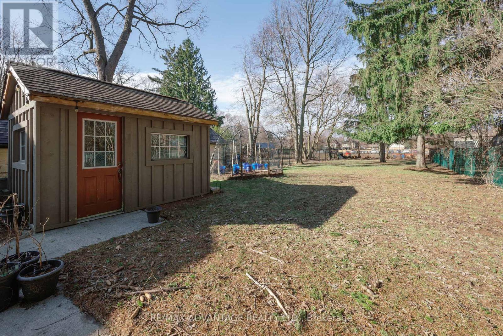 945 Colborne Street, London East, Ontario  N6A 4A5 - Photo 30 - X12925074